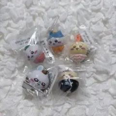 ちいかわ　くら寿司　ビッくらポン　キーホルダー　フィギュア