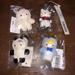 ハローキティレトロ コスチュームドール キーホルダー　4点セット