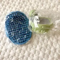 ペットバスブラシ+マッサージブラシ 2点セットのサムネイル