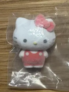 新品未使用　キティー ふわふわフロッキードール