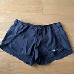 patagonia ブラックショートパンツ　Sサイズ