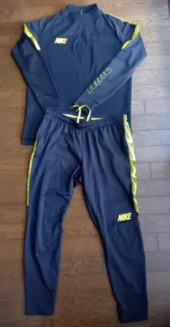 nike ドライフィット　 ジャージ　 セットアップ Lサイズ　ハーフジップ