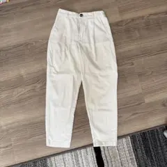コーデュロイ タックパンツ アイボリー　白　パンツ　秋冬