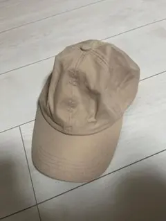 GU キャップ ベージュ