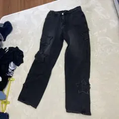星型ダメージ加工 ブラックデニムパンツ