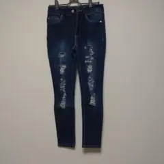 Item thumbnail for item 085e5642-0e46-4aa8-a9ef-84ee098c615f