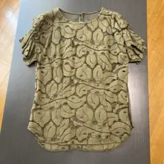美品　EPOCAレース生地 フリル袖 半袖トップス オリーブグリーンのサムネイル