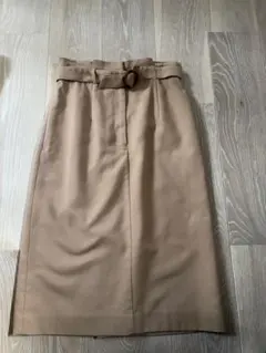 ナチュラルビューティーベーシック　スカート