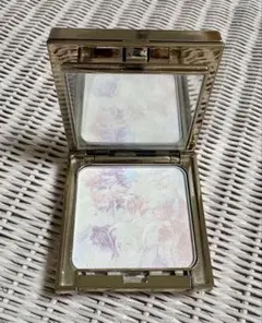 ♡限定・美品♡ LUNASOL ルナソル マージングフェースグロウ EX01のサムネイル