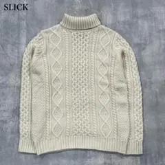 スリック【M】タートルネックニット セーター アランケーブル編み ダイヤ柄