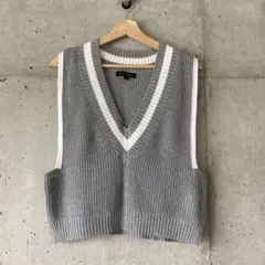 BANANA REPUBLIC グレー ホワイト ストライプ ニットベスト XS