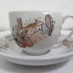 【新品未使用】WEDGWOOD　ピーターラビット カップ＆ソーサー