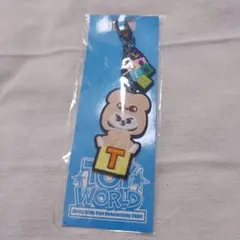 ハン 刺繍キーホルダー Stray Kids TOY WORLD スキズ - メルカリ