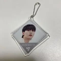 SEVENTEEN セブチ　スングァン ガチャ　キーホルダー