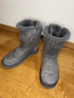 UGG ムートンブーツ リボン付き グレー 25cm