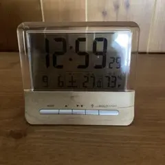 ニトリ 電波デジタル時計 クラルテ(NA)