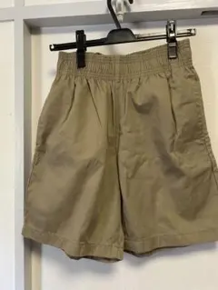 GU ベージュ ショートパンツ Sサイズ