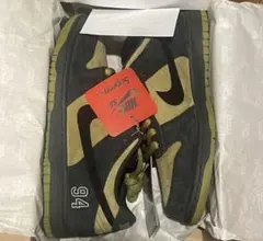 Supreme × NIKE SB DUNK LOW OG QS