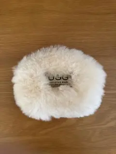 UGG ファー付きポーチ