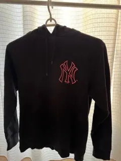 NEW ERA ニューヨーク・ヤンキース パーカー M