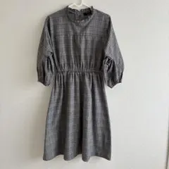 グレー系チェック 長袖膝丈ワンピースＭサイズ