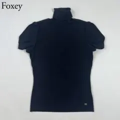 美品　Foxey フォクシー　ニット　セーター　ロゴプレート　ブラック　40のサムネイル