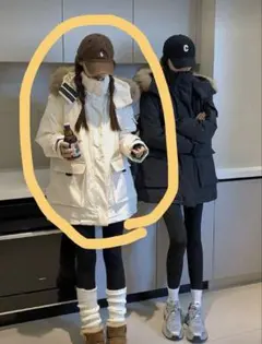 ホワイト ダウンジャケット ファー付き