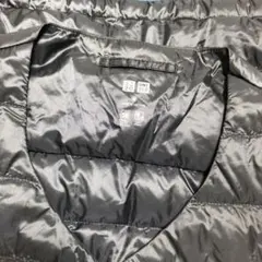 ユニクロ　ウルトラライトダウン　ベスト