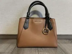 専用　ほぼ未使用　MICHAEL KORS ブラウンレザーハンドバッグ