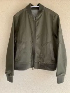 オリーブ MA-1ジャケット