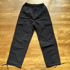 adidas カーゴパンツ