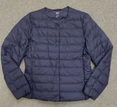 美品 ユニクロ ウルトラライトダウン コンパクトジャケット Mネイビー
