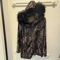 CIVARIZE モノトーンボリュームファーパーカー　MIDAS Xfrm CIVARIZE（シヴァーライズ）の「『CIVARIZE』モノトーンボリューム