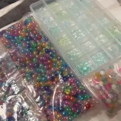 カラフルプラスチックビーズセット