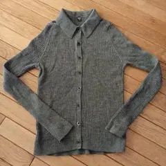 ユニクロ　ニット　グレー長袖カーディガン