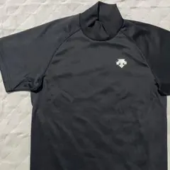 ●新品タグつき●デサント アンダーシャツ ブラック M 黒 ハイネック 半袖