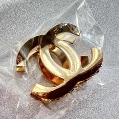 新品♡ＣＣロゴゴールド ヘアクリップ