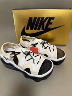 セリーナ・ウィリアムズ × ナイキ ウィメンズ　NIKE エアマックス ココ