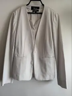 「COMME CA ISM ノーカラージャケット インナー付き ベージュ