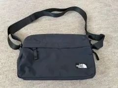The North Face ブラックショルダーバッグ