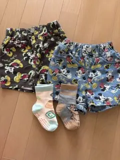【靴下セット！】ミッキー柄 半ズボン 90cm【まとめ売り】