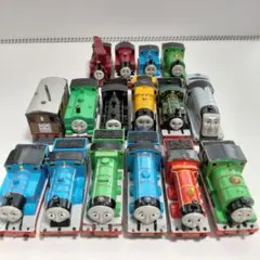 ち*ら様 トミカ アルファシステム αシステム トーマス 16台セット まとめ売のサムネイル