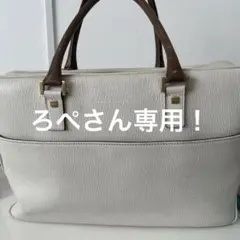 フェラガモ　バッグ　ホワイト最終値下げ！