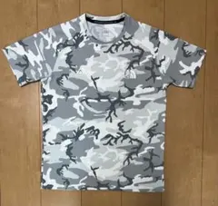 美品THE NORTH FACE アンペア トレーニング クルーネック Tシャツ