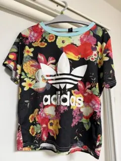 adidas トレフォイル 花柄 半袖Tシャツのサムネイル