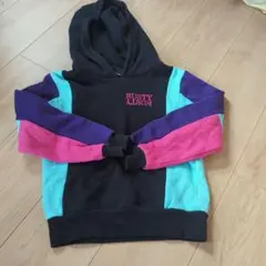 パーカー１１０サイズ