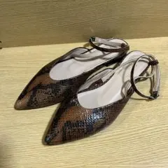 aph troupe ヘビ柄ポインテッドトゥサンダル