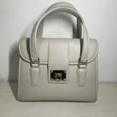 DIANA ハンドバッグ ライトグレー