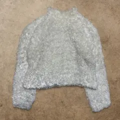 シャギーニット セーター ショート丈 ホワイト ふわふわ ガーリー かわいい