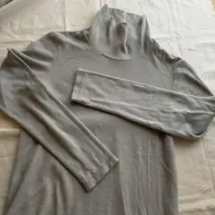 UNIQLO フリース タートルネック M　グレー